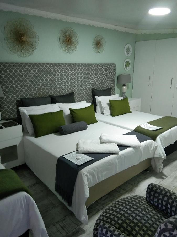 Mitchell's Guesthouse Parow Extérieur photo